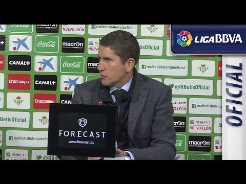Rueda de Prensa de Garrido tras el Real Betis (1-2) Osasuna - HD