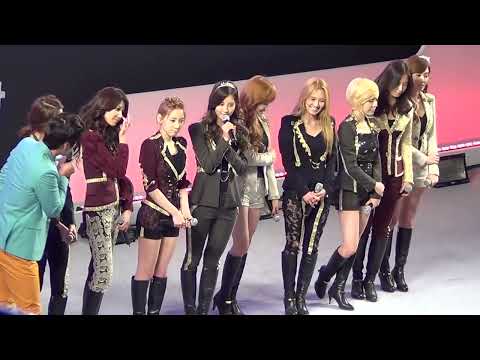 Fancam 120401 SNSD   The Boys, talk, Mr Taxi@LG Cinema 3D World Festival reload
