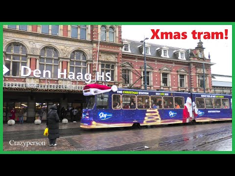 HTM Kersttram en GTL8 Trams Den Haag Holland Spoor
