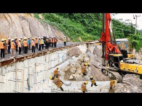 It turns out that many roads in the Batu Jomba area need to be repaired. Borehole drilling is bei...