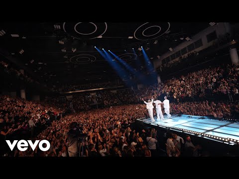 Lunetic - 30 let (9.10.2025 O2 Universum Praha)