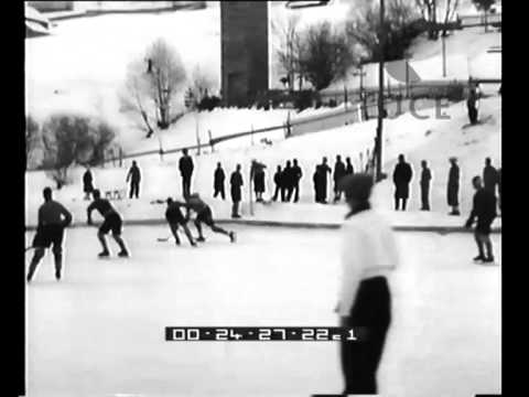 Diporti invernali a Ortisei: incontro di hockey sul ghiaccio fra le squadre dei GUF di Roma e di