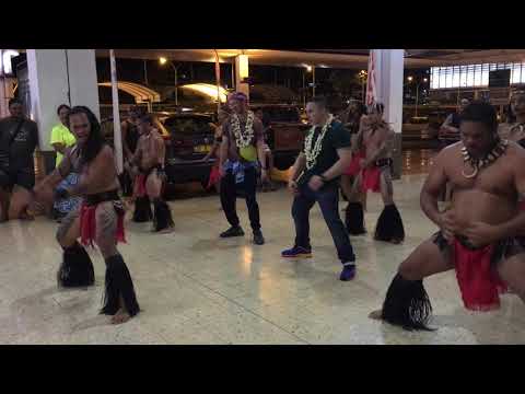 Unexpected Tahitian Dance at Faa'a airport
