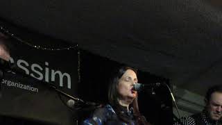 Lori McKenna  &quot;Fireflies&quot;