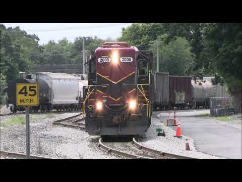 Restored yard track: Mass Coastal Railroad 2008 in Middleboro with Otis cars - 8/2023