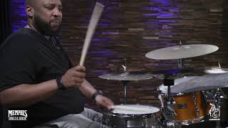 Video thumbnail for Meinl 18" Classics Custom Dark China Cymbal - 1260g (CC18DACH-1031820T) by Memphis Drum Shop