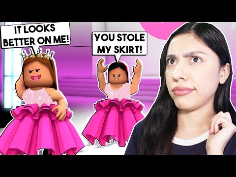 My Sister Copied My Outfit Won Roblox Roleplay Fashion Famous Vtomb 2019 - zailetsplay crop shirt roblox