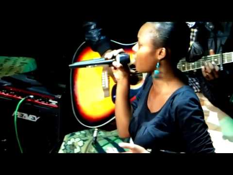 Lele Ngoma Live at Dadaab's Gabhar