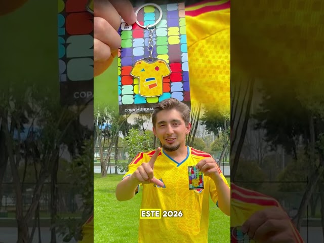 Vídeo relacionado con Llavero Personalizado Fútbol (Nombre equipo) | Llavero con Foto a Dos Caras | Regalo Original para Aficionados del Fútbol Valencia | Regalo Camiseta Equipo Fútbol