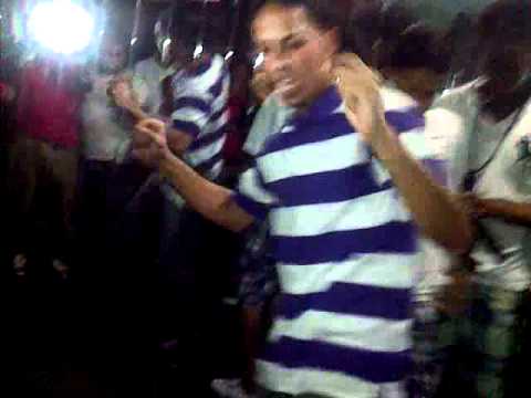 La Raya & Sadan - Andamo Con La Manilla En Vivo