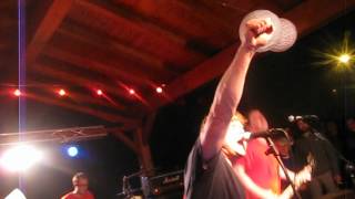 Chixdiggit! &quot;Gettin&#39; Air&quot; live @Spazio 4 (PC) 30-04-2012