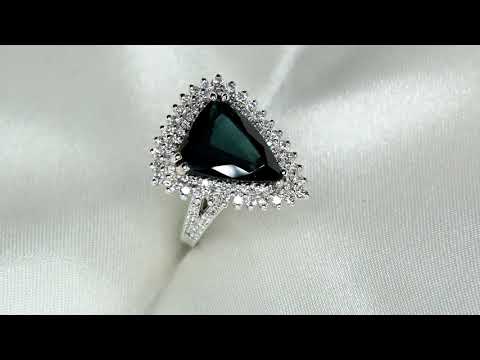 Double diamond halo ring in 18 kt gold “Dalia” Video