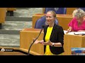 Wereldvreemde VVD'er vind het 'vervelend' als mensen DOOD gaan door LANGE REISTIJDEN naar ziekenhuis