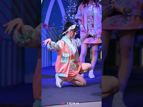 [4K] Fancam Cherprang BNK48 - ดีอะ @ Terminal 21 Asok 311264