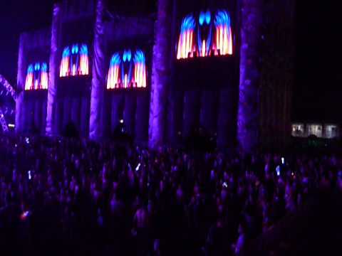 Carl Cox on the Main stage @ EDC Vegas 2013