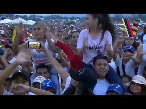 VenecoTV: Chyno & Nacho - Mi Niña Bonita (Aid Live Venezuela)