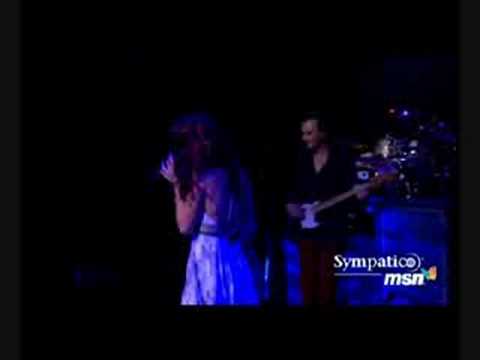 Joss Stone - Arms Of My Baby (Live @ MSN Concert)