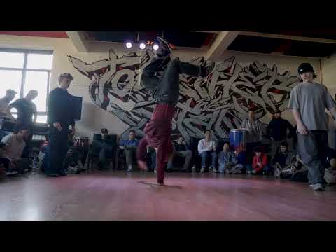 The Rebirth of 9000 Styles - 1/8 Final - Elusive Flowz (Aiko & Brecht) VS Coolkidz Mob