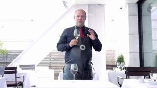 The Paris Postfr  Maison Blanche pour une squence Sommellerie