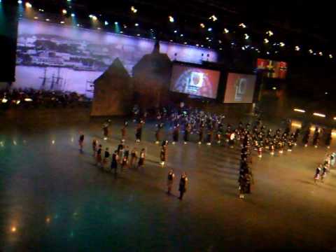 Militaire Taptoe Norway 2010 - Dutch Pipes & Drums + Combined Band show 1.avi