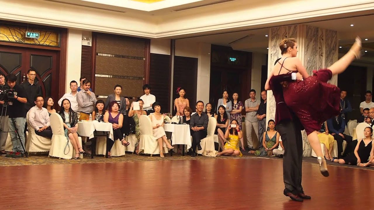 Fernando Sanchez y Ariadna Naveira,  2013 Shanghai