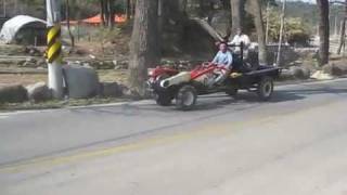 preview picture of video 'KOREAN MINI-TRACTOR #1'