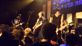 MxPx All Stars - "Cold Streets" live @ KGB, Barcelona (720p)
