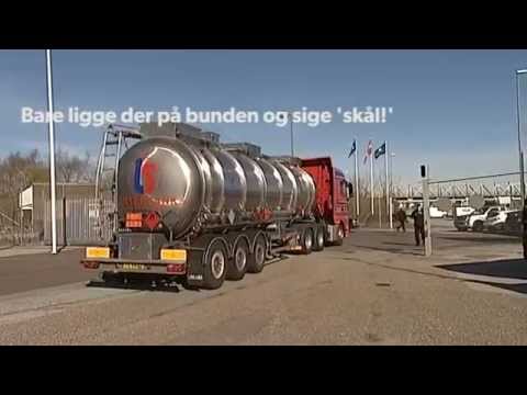 Sidste sending snaps sendes afsted med fælles skål-sang - DR Nyheder