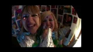 Lollobrigida - Party (official video, HQ)