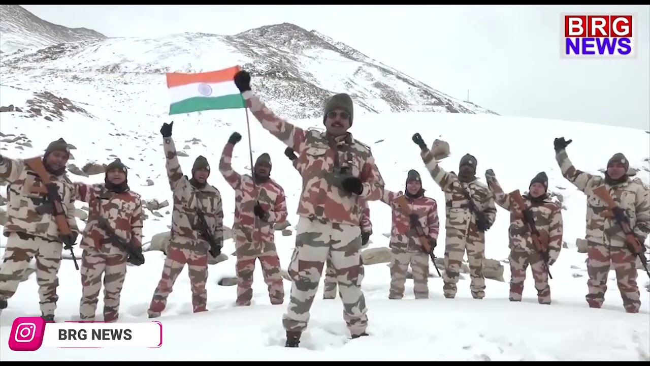 Soldiers celebrate Republic Day in freezing temperature at 17000 feet | Viral video