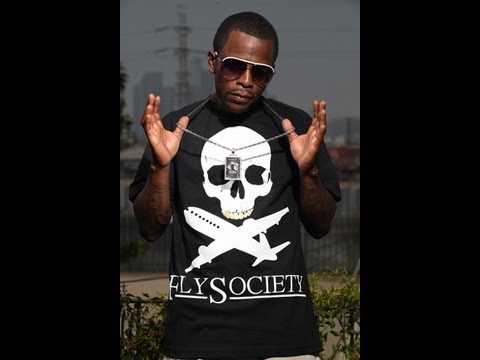 D3 The RocStar ''They On Me" Ft.Young Hu$tle (Official Club Video)