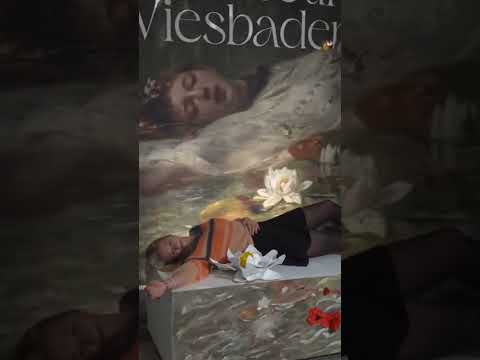 Swifties erobern Wiesbadener Museum