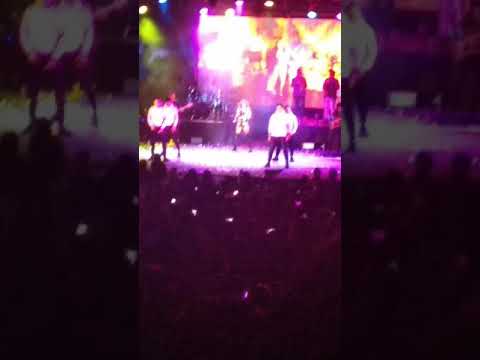 ESTO PASARIA SI KAROL SEVILLA CANTARA TU SICARIA EN VIVO🤣 (VideoFanMade)