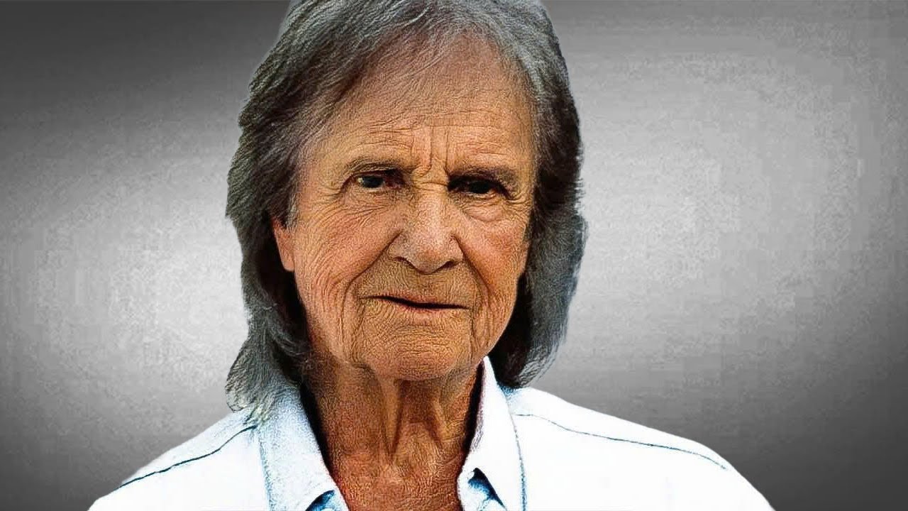 Aos 83 anos, Roberto Carlos finalmente admite o que todos suspeitávamos