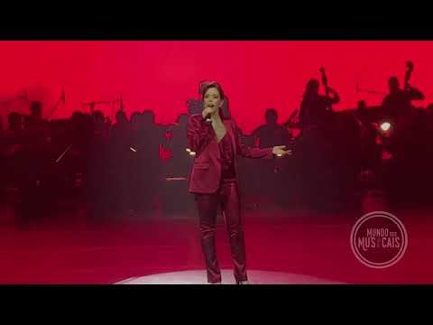 Fabi Bang - Skyfall (Show "A Vida é um Filme")