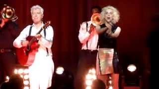 David Byrne & St. Vincent - Road to Nowhere (Live in Copenhagen, August 22nd, 2013)