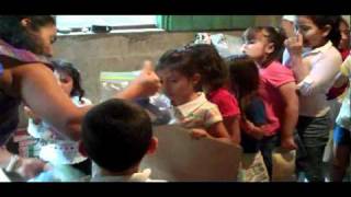 preview picture of video 'Harrell Family Missions - Children's Gift Ministry in La Lima Honduras'