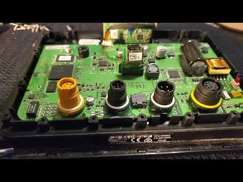 Simrad Go9 XSE Repair.