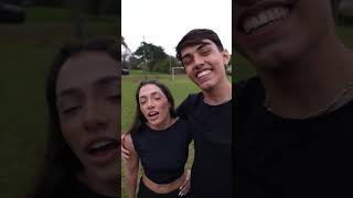 ela chegou...