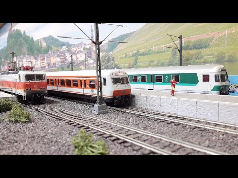 Fahrvideo S-Bahn Rhein Ruhr  Anfang der 90er Jahre, mit DR 143 , 111, dazu eine Mintlingzug mit 141