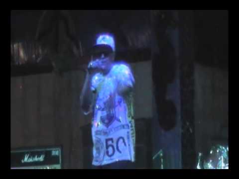 Concierto de Gaspar y AyozeUrbano en el festival de la juventud de Fasnia.