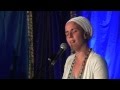 Nirinjan Kaur Sings Samrath Guru Live At Sat Nam Fest