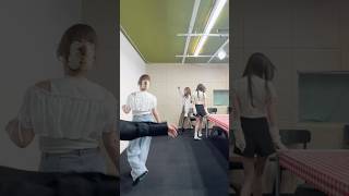 💃🚶🏻‍♀️🚶🏼‍♀️‍➡️🏃‍♀️えりにゃんなおすけほーちゃんれなまるでウォーキング #shortvideo #shorts #ゴージャス動画