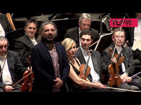 I bis e l'intervista - Stefano Bollani al Teatro Carlo Felice 22/02/2019