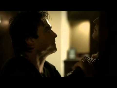 Damon vs Stefan ( damon stabbed stefan )