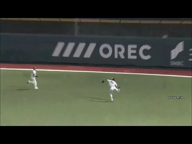 【ファーム】ホークス・真砂 自慢の快足を飛ばして右中間へ抜ける打球をランニングキャッチ!! 2018/8/31 H-D(ファーム)