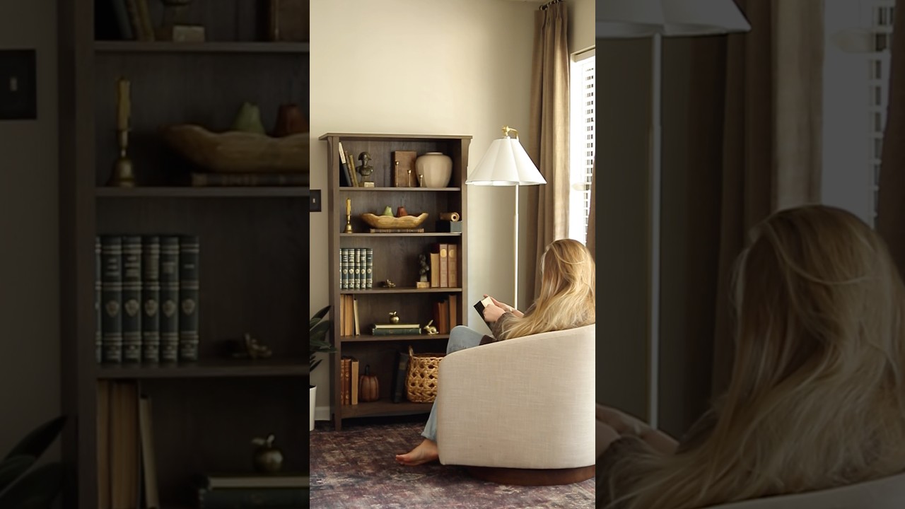 Cozy book nook ideas for small spaces 🍂 #booknook #booklover #bookshelf #home #homedecor #books