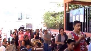 preview picture of video 'Viernes de Dolores en el Rincón de Dolores de Ciudad Hidalgo Michoacán'