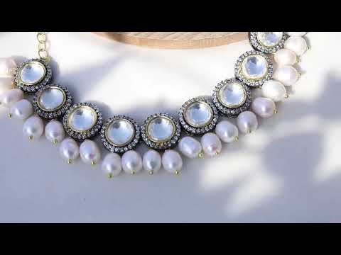 Ayati Polki Pearls Necklace