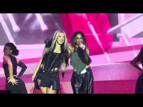 TINI & Lola Indigo - Niña de la Escuela | Tini Tour | WiZink Center, Madrid 17.09.2023